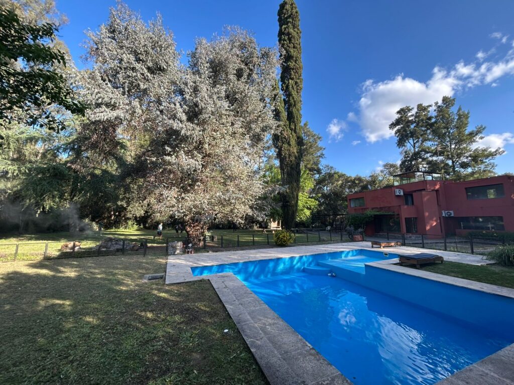 WhatsApp Image 2025-11-10 at 09.36.31 (1)